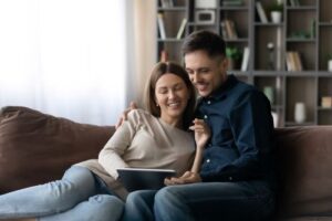 couple discussing options to sell annuity